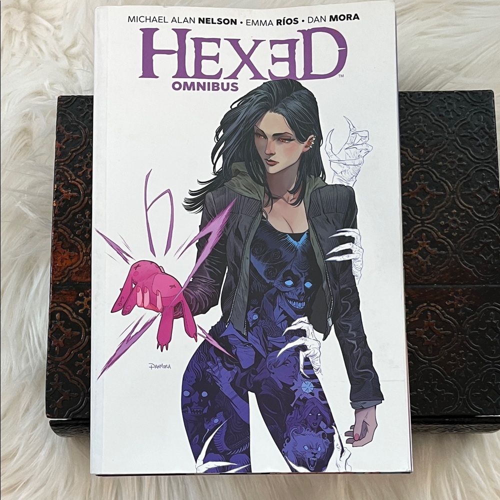 Hexed Omnibus By Michael Alan Nelson (16 issues)